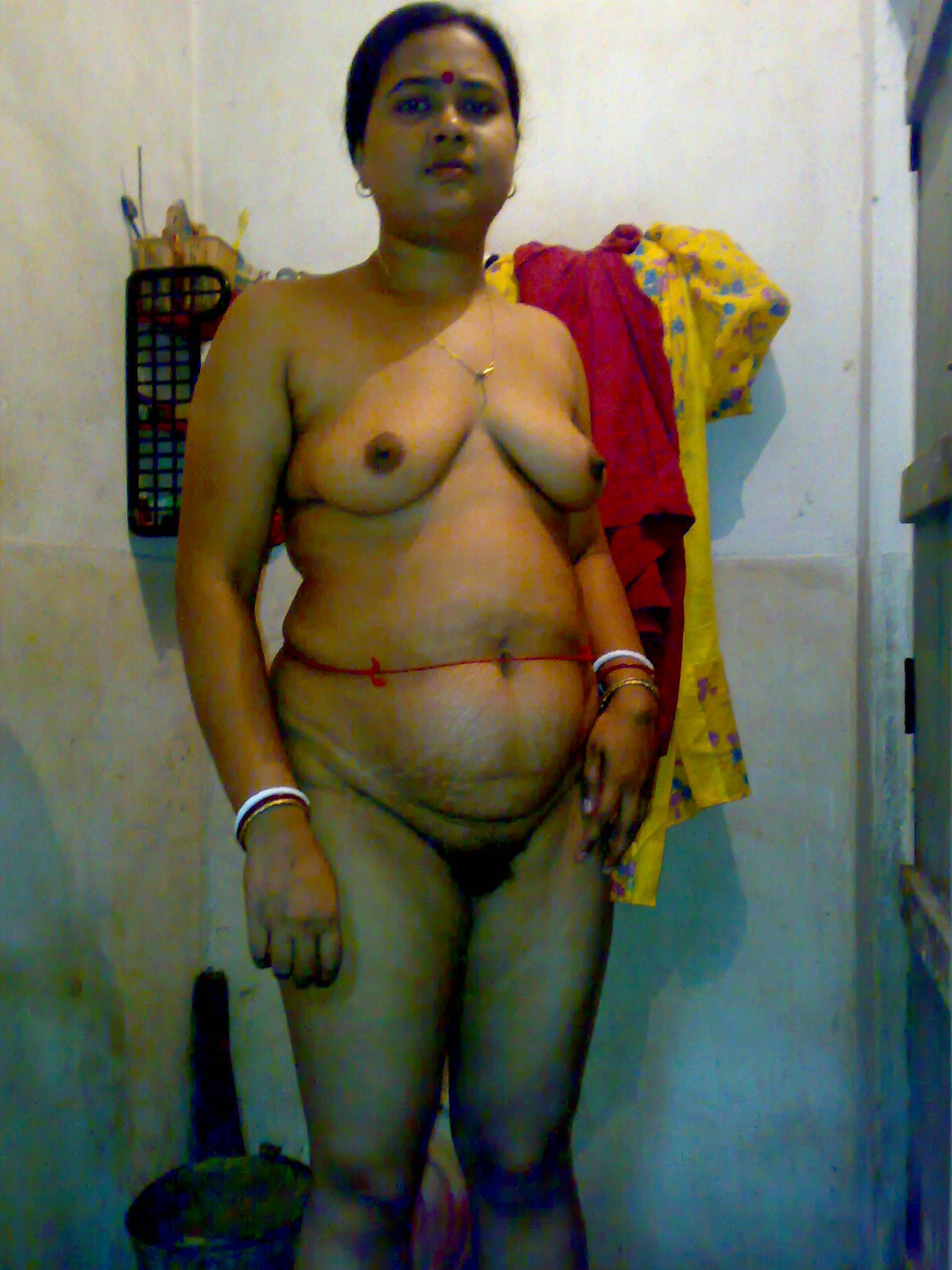 Blue Image Tamil Aunty Housewife